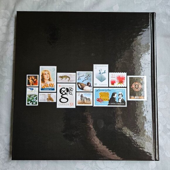 2006 - The Collection of Canada's Stamps Book - Without Stamps - Picture 5 of 6